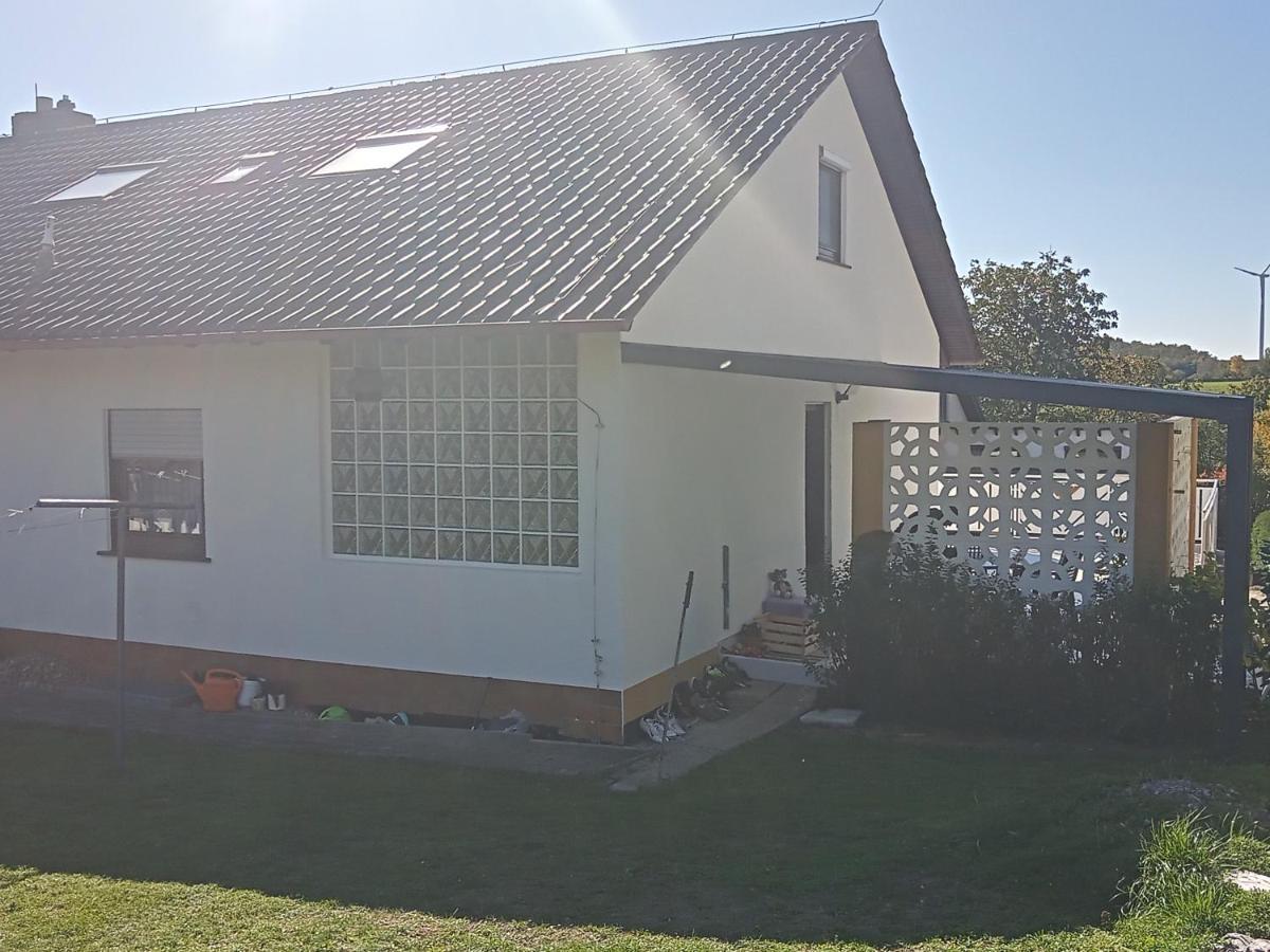 Wohnung Mit 2 - 3 Zimmern Ballenberg Exterior photo