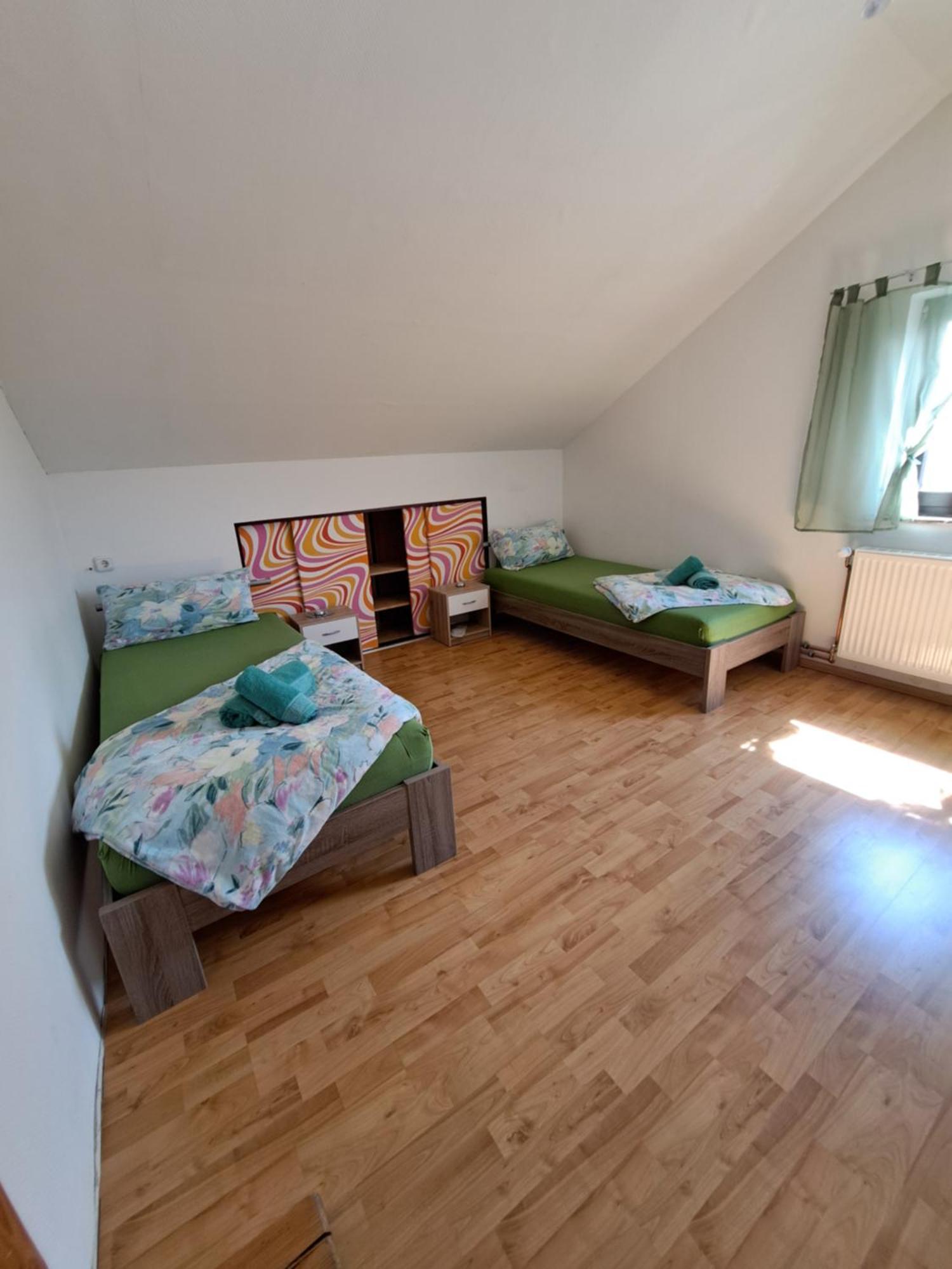 Wohnung Mit 2 - 3 Zimmern Ballenberg Exterior photo