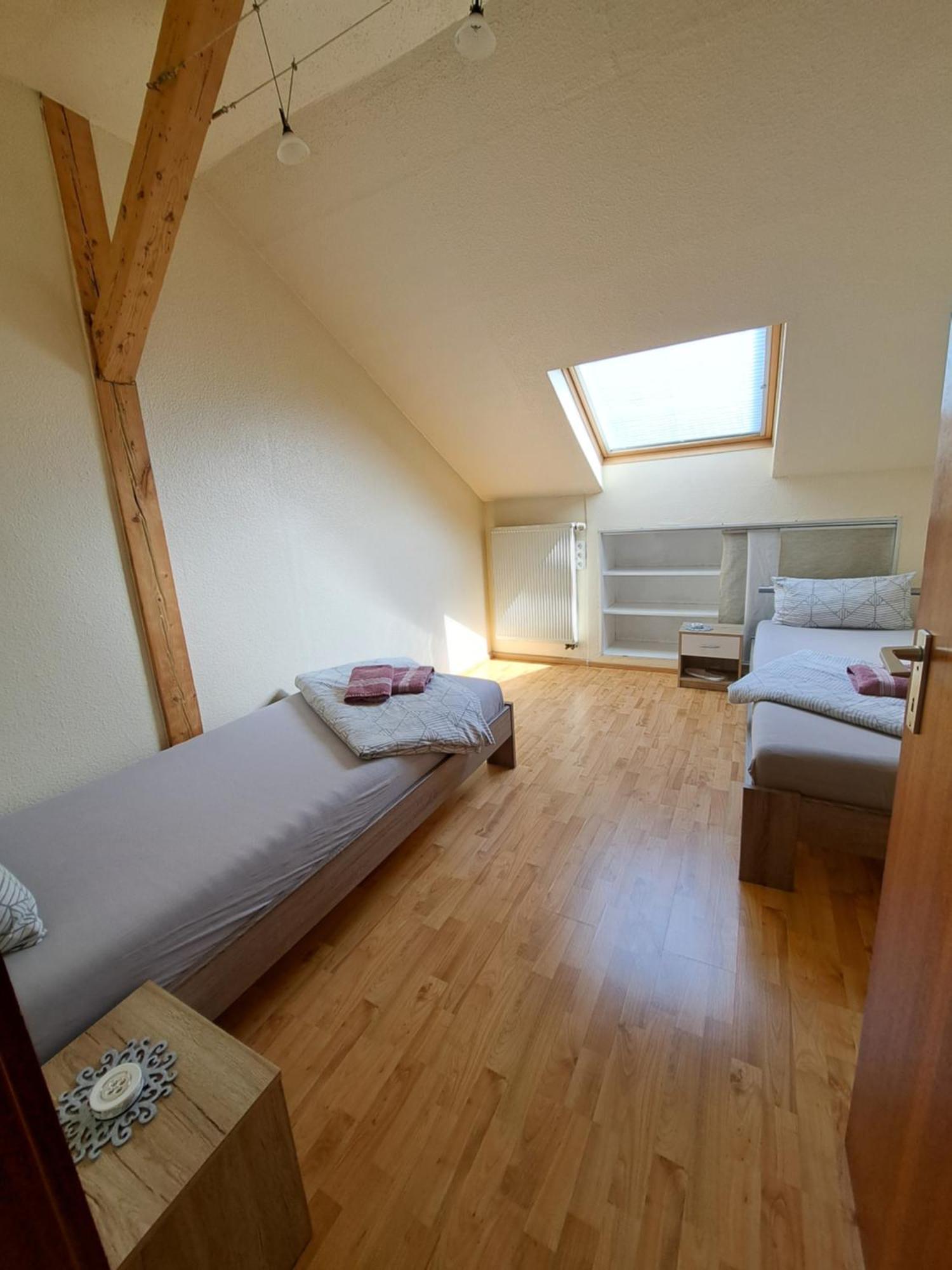 Wohnung Mit 2 - 3 Zimmern Ballenberg Exterior photo